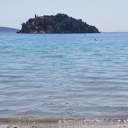 Arcadia Luxury Seaside Cuisine Resort