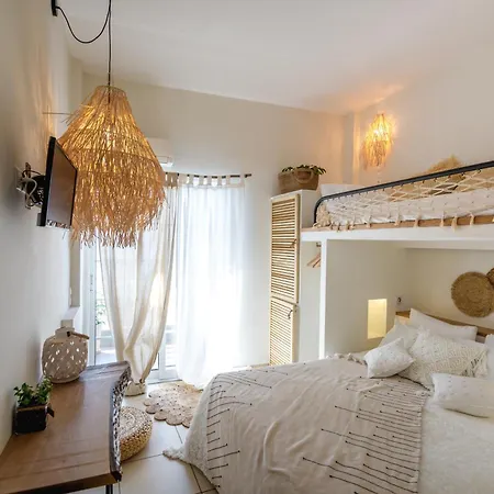 Arcadia Luxury Seaside Cuisine *