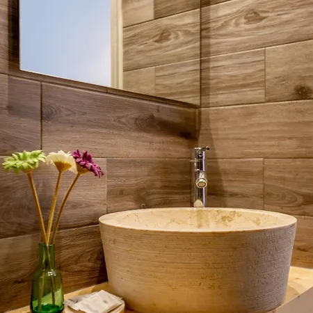 Arcadia Luxury Seaside Cuisine リゾート トロン