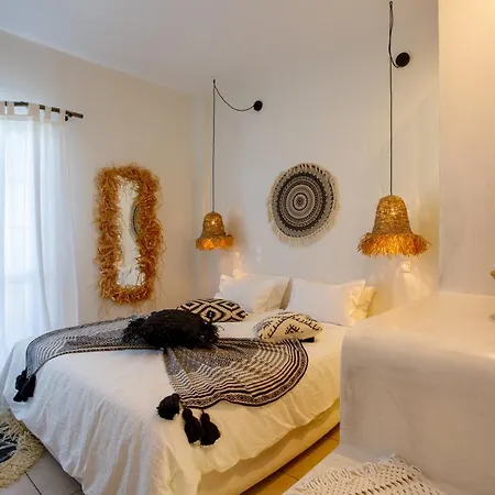 Arcadia Luxury Seaside Cuisine *