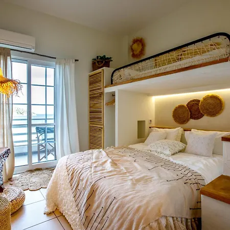 Arcadia Luxury Seaside Cuisine