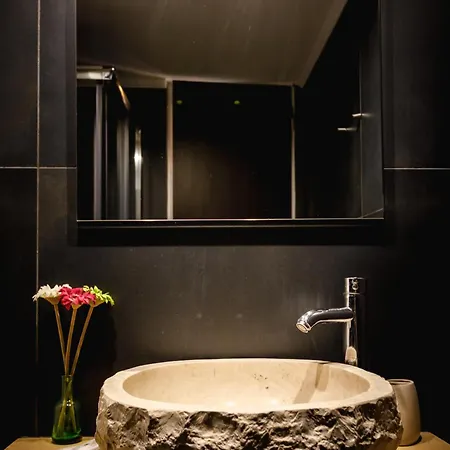 Arcadia Luxury Seaside Cuisine * تولو