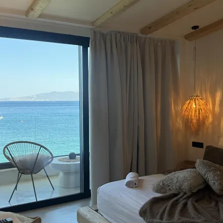 Resort Arcadia Luxury Seaside Cuisine *