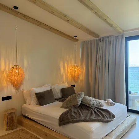 Resort Arcadia Luxury Seaside Cuisine