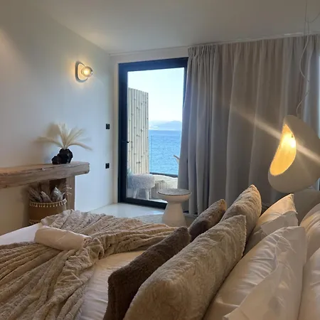 Resort Arcadia Luxury Seaside Cuisine
