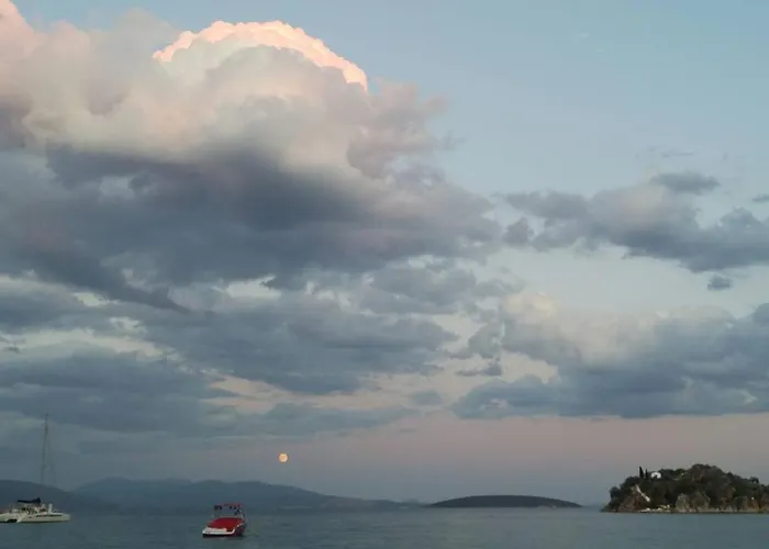 Arcadia Luxury Seaside Cuisine Üdülőközpont