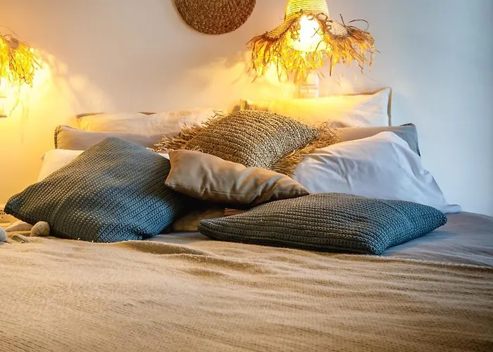 Arcadia Luxury Seaside Cuisine