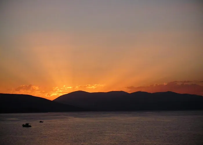 Arcadia Luxury Seaside Cuisine Üdülőközpont *