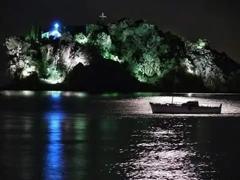 Arcadia Luxury Seaside Cuisine *