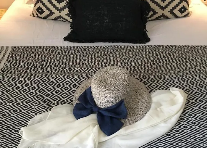 Arcadia Luxury Seaside Cuisine *