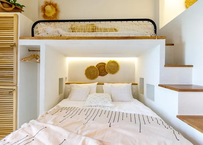 Arcadia Luxury Seaside Cuisine